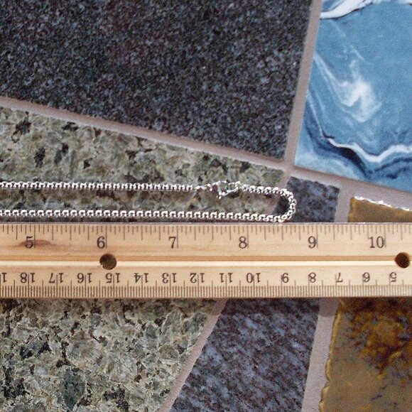 Retired David Yurman Diamond Heart Pendant w/Chain - 18K/925 - Gift Boxed - Picture 7 of 10